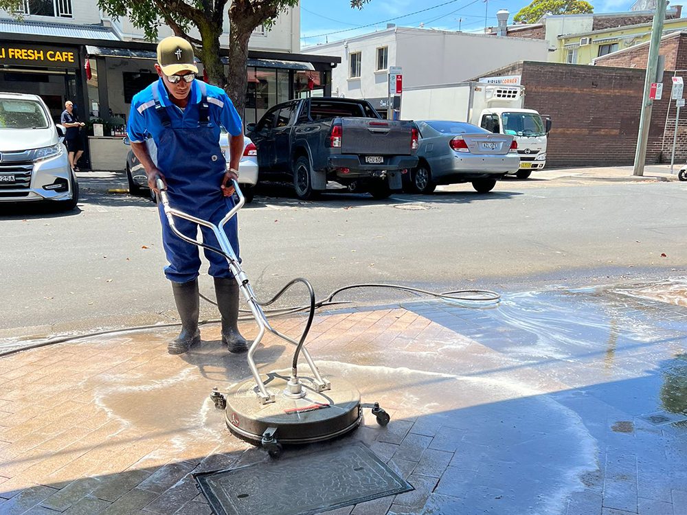 high-pressure washing mobile header